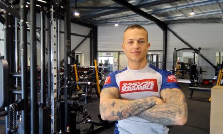 Raphaël, coach sportif à la nouvelle salle de sport de Vauvert