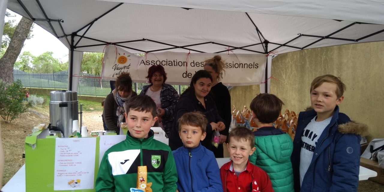 Vauvert : Joyeuse ambiance à la chasse aux œufs de Pâques