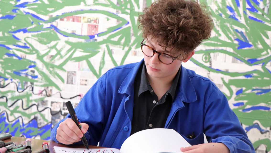 Jules Milhau, jeune artiste prodige camarguais