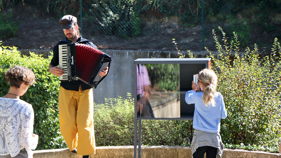Partager, échanger les livres : Une initiative citoyenne, culturelle
