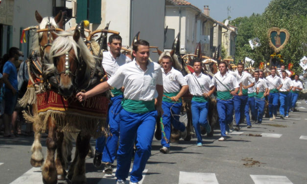 La tradition des “carreto ramado”