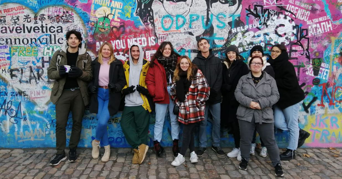 Erasmus : 8 jeunes en stage à Prague