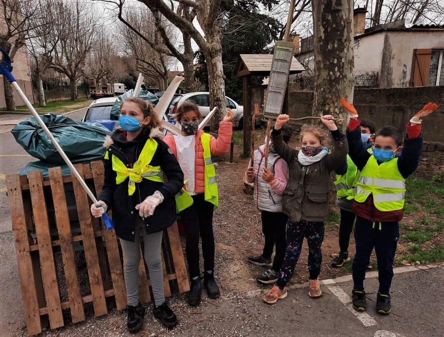 Des enfants éco-citoyens.