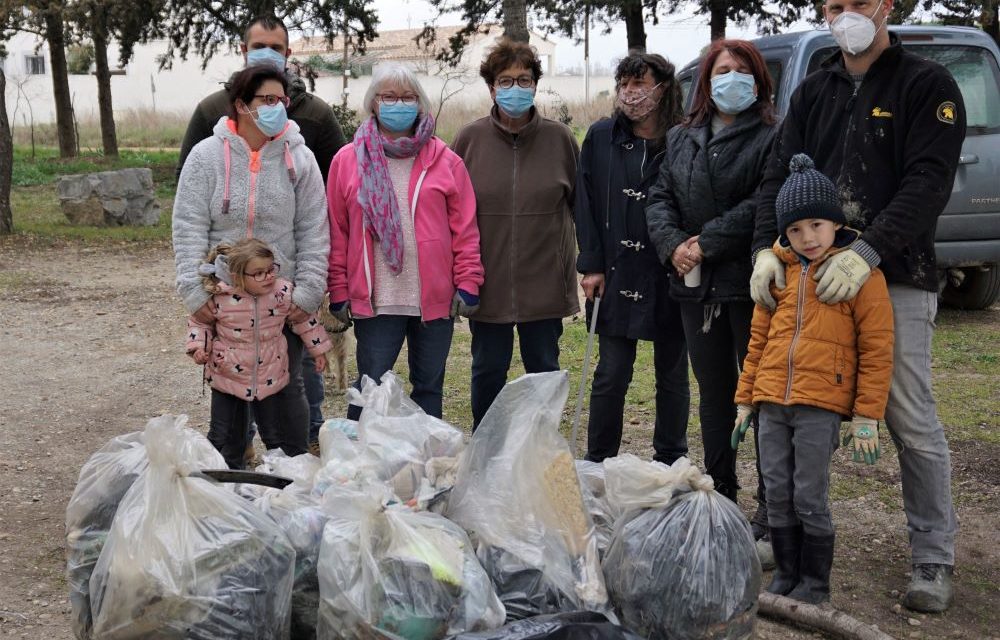 Collecte de détritus à Franquevaux