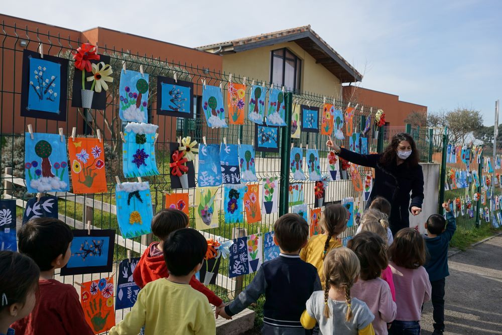 La grande lessive à l'école maternelle