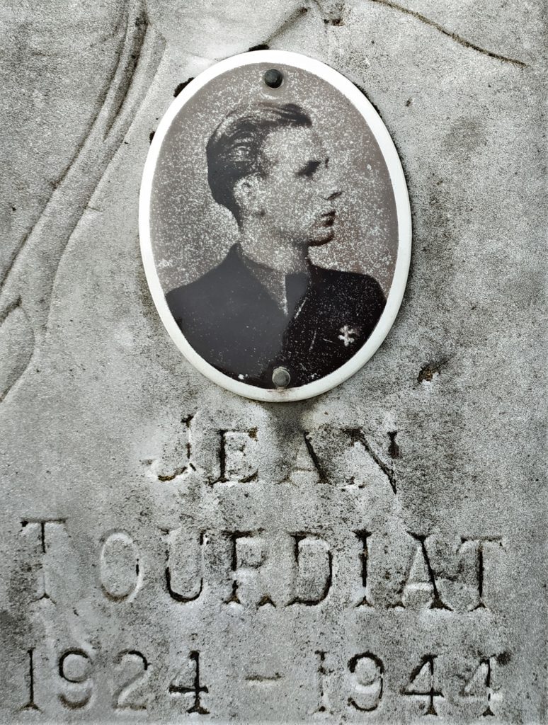 Jean Tourdiat résistant