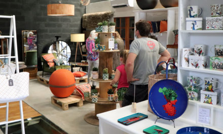 Boutique et salon de thé à découvrir à “La prise d’eau”