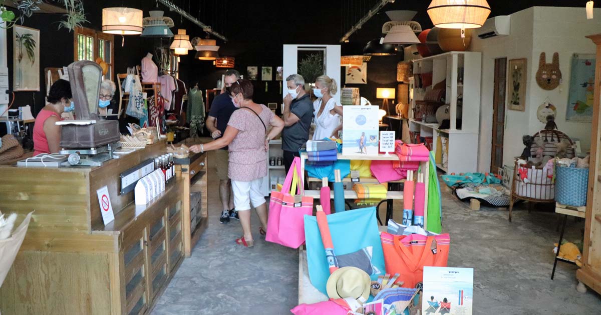 Boutique et salon de thé « Comme à la maison » ont été inaugurés