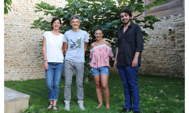 David Lafore est de retour à Vauvert dans la jolie cour de Marion et Gabriel !