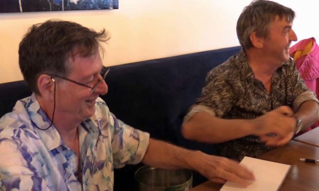 Dédicace de  Patrick Bricongne et Marc Guyot