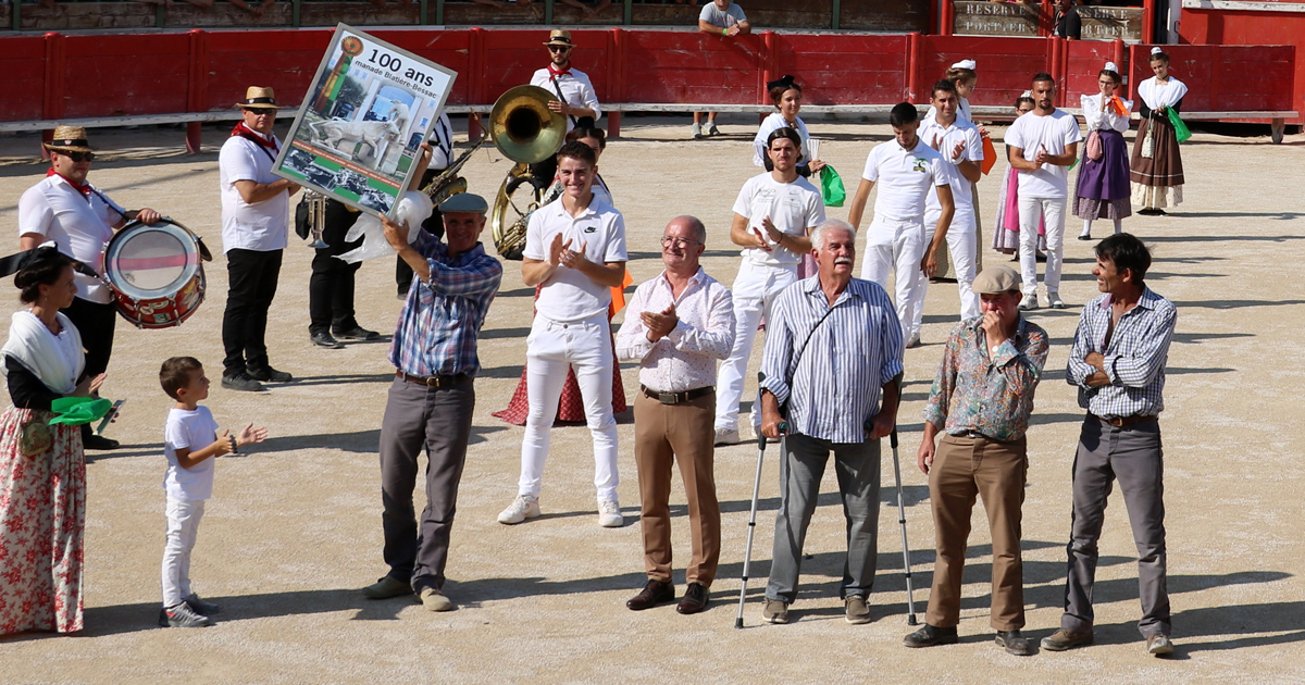 Vauvert a fêté les 100 ans de la manade Blatière-Bessac