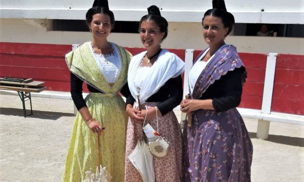 Prise du ruban pour Cloé lors de la Fèsto vierginenco