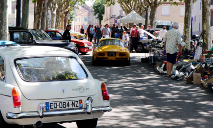 250 voitures de collection exposées à Vauvert