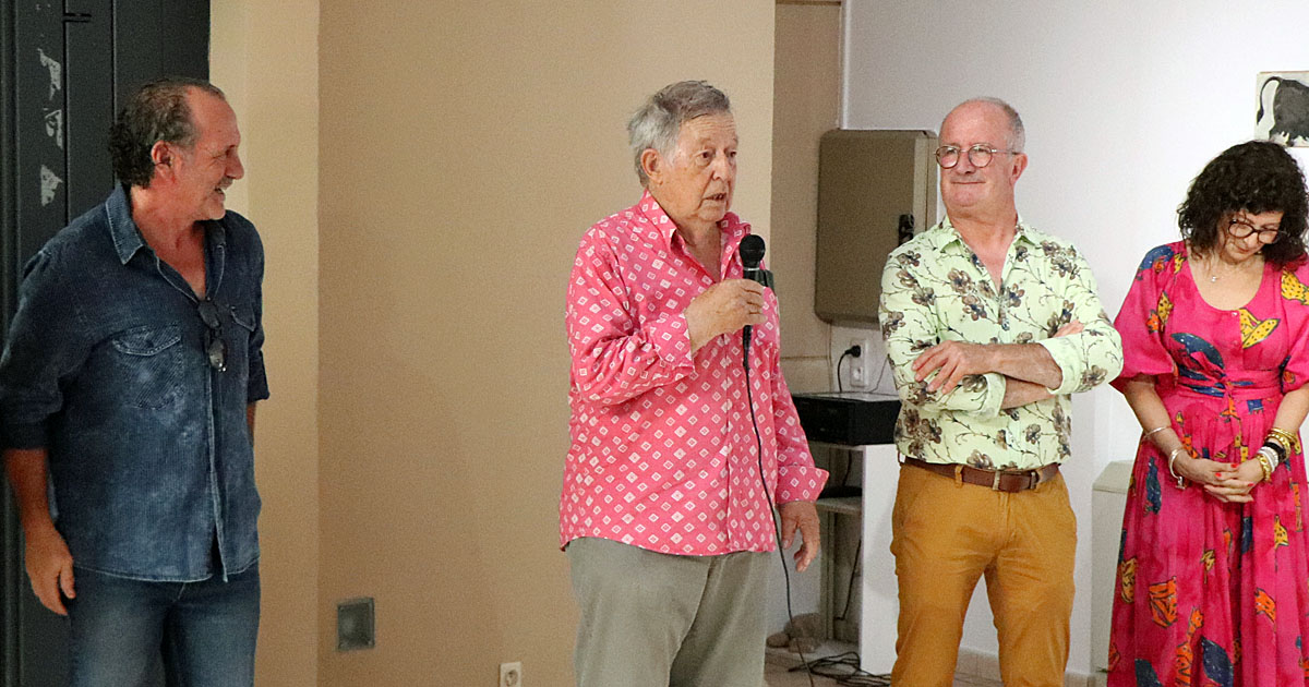 Claude Viallat dévoile sa passion pour la culture populaire, la bouvine, la tauromachie