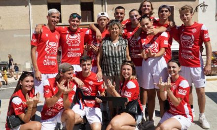 Beauvoisin : Remise des clés de la Fête à la Jeunesse