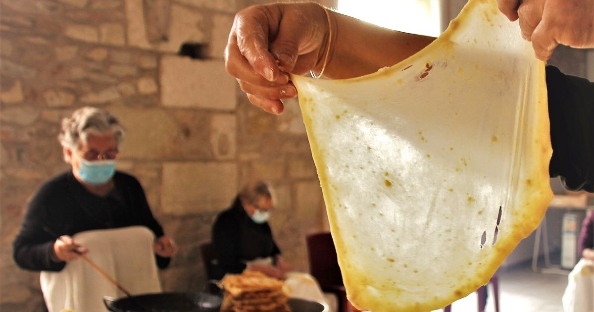 LES OREILLETTES, UN DESSERT PROVENÇAL CROUSTILLANT